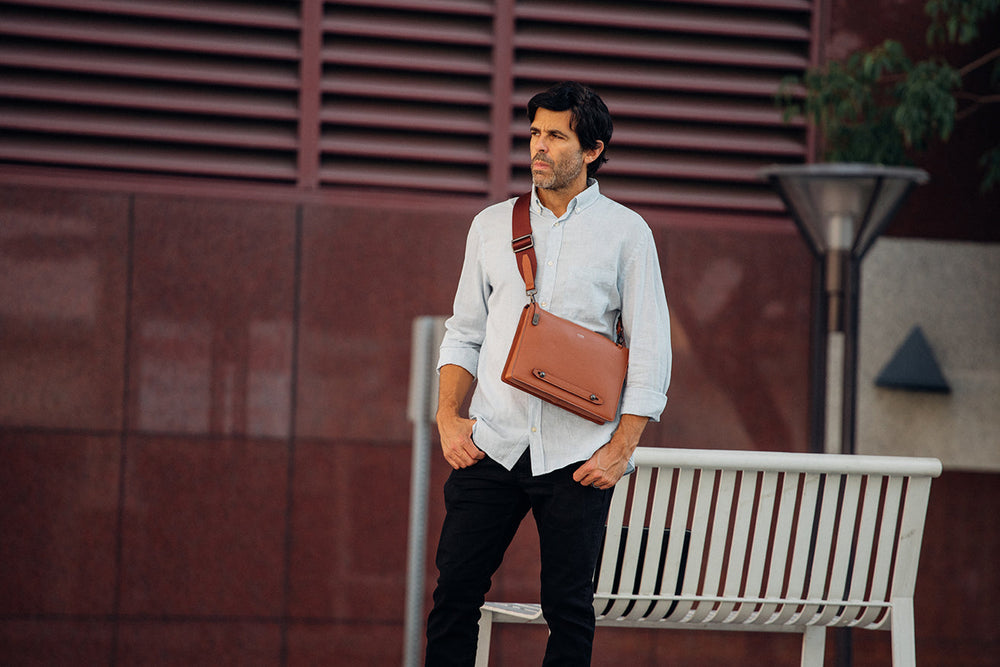 Neo Clutch - Navy | Outlet