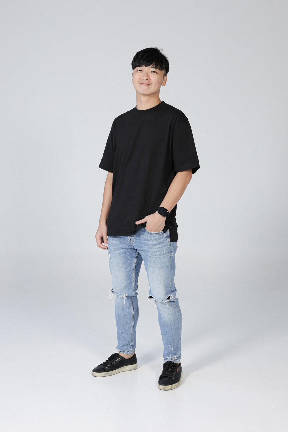 MANIFEST Oversized Tee