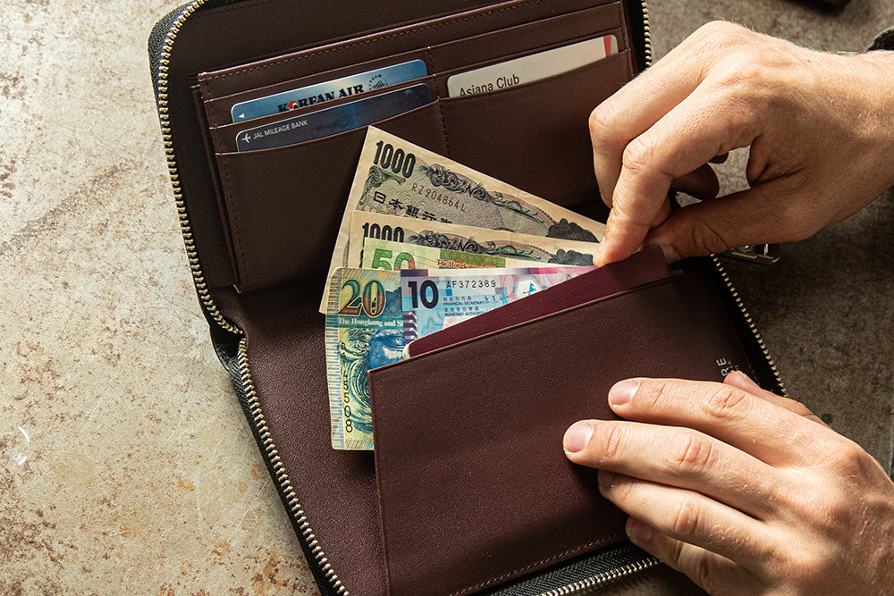 Specter Travel Wallet 2.0 - SMO Black | Outlet