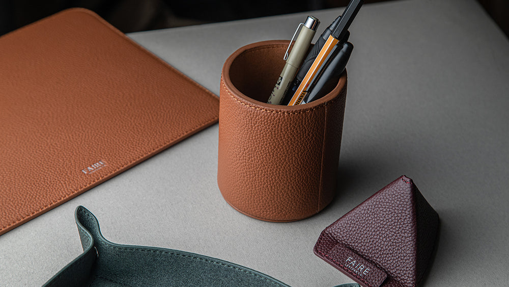 Holmes Stationery Holder